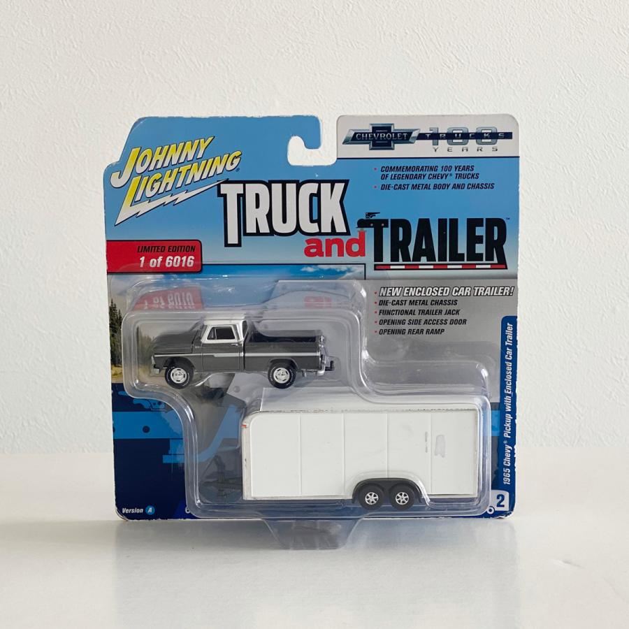 ミニカー Jonny Lightning 1/64 1997 Chevy Tahoe Johnny Lightning Road Trip #3 Red 1997 CHEVY TAHOE 1:64