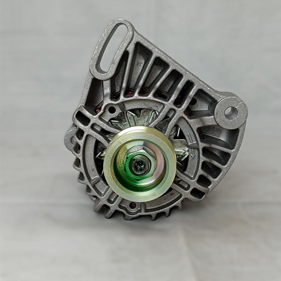 車部品(様)専用 オルタネーター ＜MAGNETI MARELLI マレリ 12V 70A MAN7001