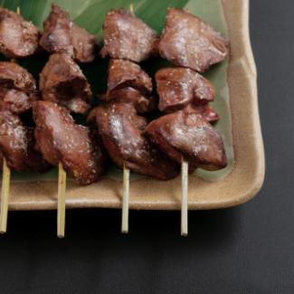 ギフト 高級 おつまみ お肉 食品 おつまみ 国産焼き鳥バイキング20本セット 焼肉 バーベキュー応援  冷凍 ギフトボックス入 |  | 12