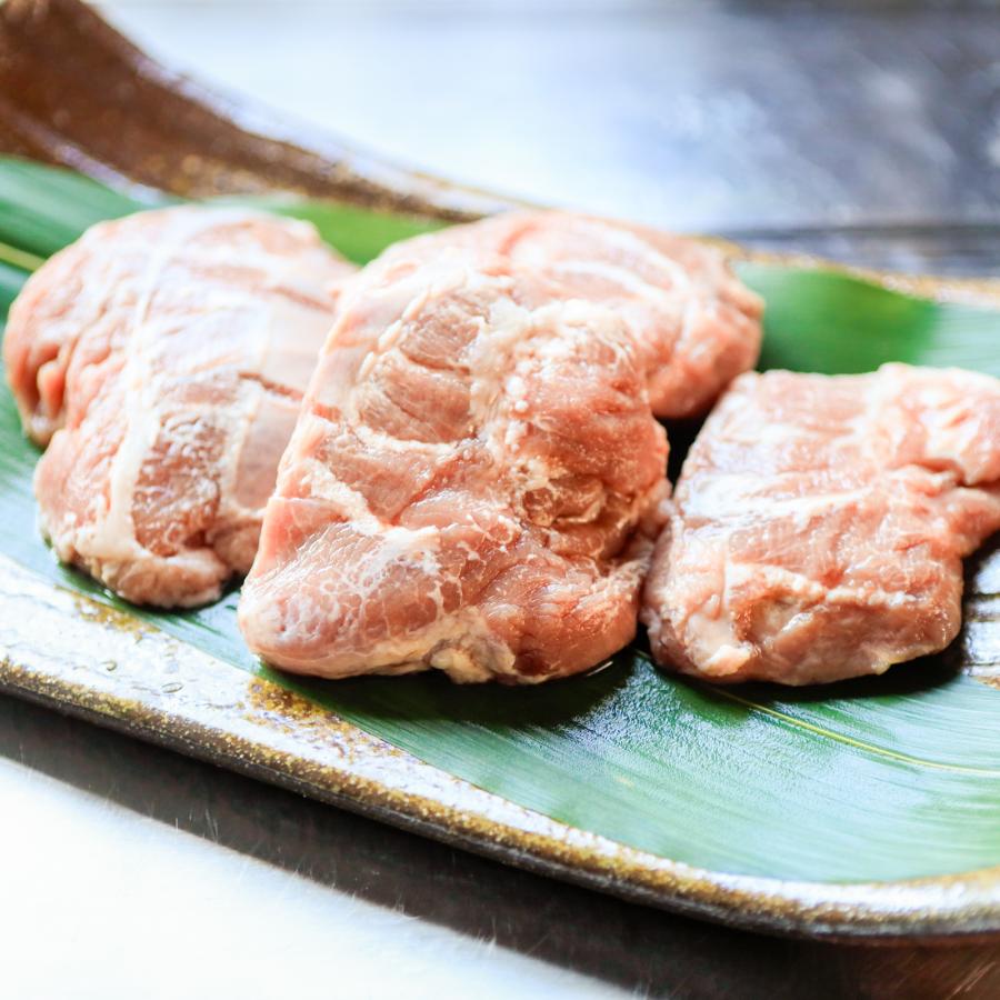 食品 国産 豚ほほ肉 ホホ コメカミ 豚カシラ ツラミ カシラ肉 頭肉 豚肉 ポーク 頬肉 焼き肉 焼きとん 希少部位 ブロック 冷凍 2キロ 業務用 |  | 01
