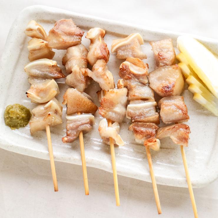 軟骨付ミミガー串(豚耳/猪耳) 変わり串 変わり種 メニュー 30g×100本 |  | 02