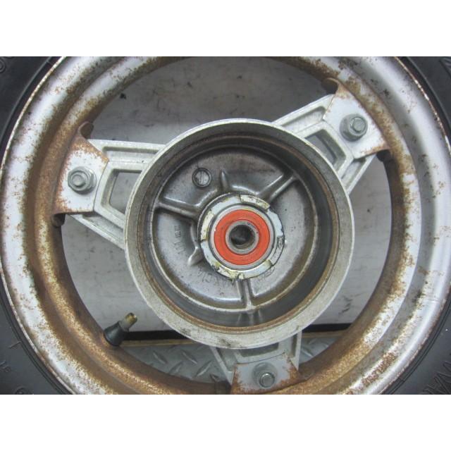 ホンダ　シャリー　CF50 純正ショック、前後タイヤホイールセット ホンダ シャリー12V CF50 純正フロントホイール 10×2.15 フレ無 CF50