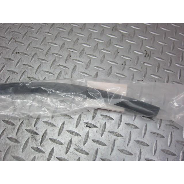 即決】ホンダ N-BOX? ウェザーストリップ 72866-TY0-003 未開封品 HE1