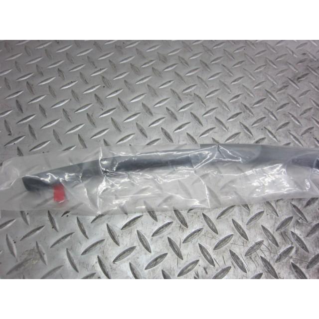 即決】ホンダ N-BOX? ウェザーストリップ 72866-TY0-003 未開封品 HE1