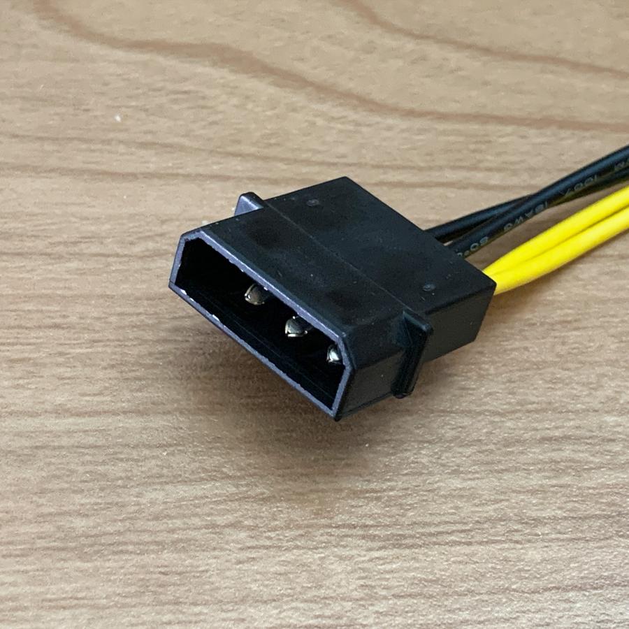 CPU電源変換ケーブル】 新品 電源変換ケーブル IDE電源 から CPU 4ピン