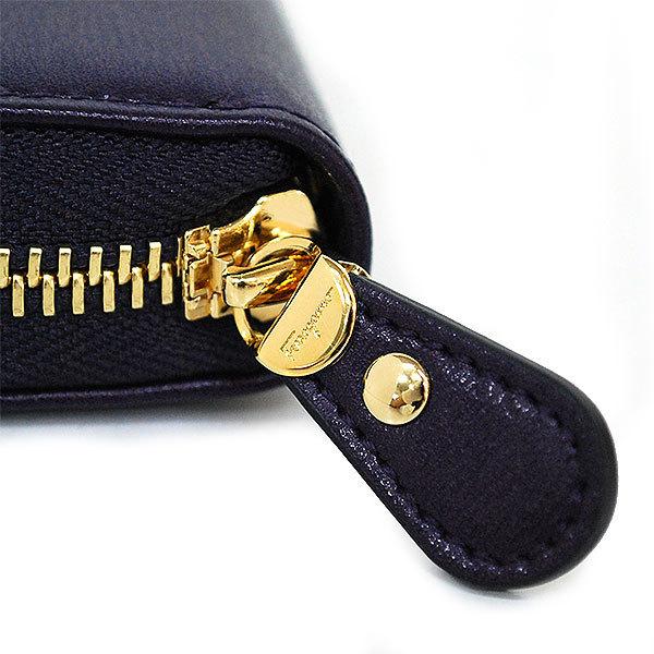 新品未使用　Salvatore Ferragamo フェラガモ　ネイビー長財布 FERRAGAMO（フェラガモ） 送料無料 本物 美品 SalvatoreFerragamo