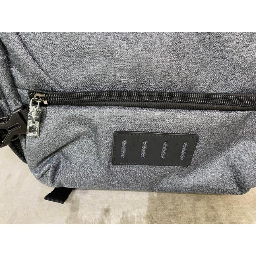 未使用タグ付き品】D.KELLY ディーケリー スクエアデザイン バック