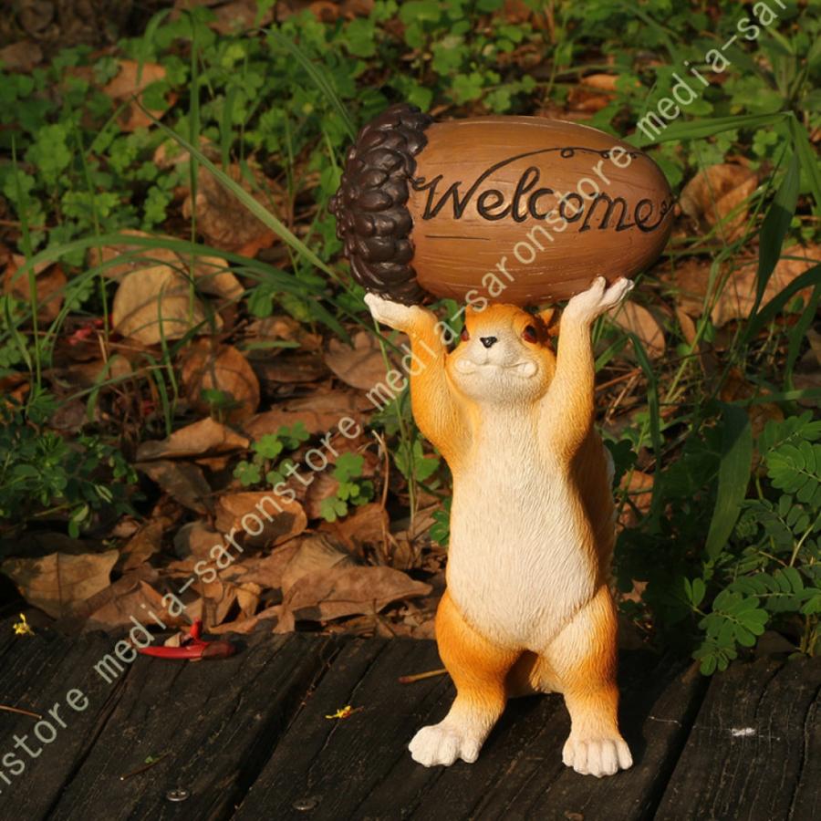 リス置物　ガーデンオブジェ　ガーデンオーナメント　イギリス製 ガーデンオーナメント 動物 ガーデンオブジェ リス 誕生日 クリスマス