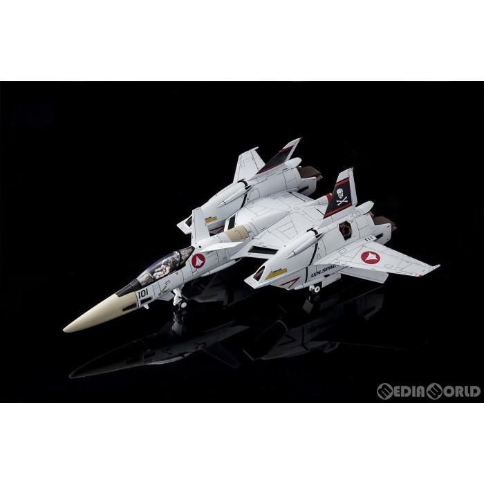 『中古即納』{TOY}1/60 完全変形 VF-4A ライトニングIII 一条輝 搭乗機 Premium Finish 超時空要塞マクロス Flash Back 2012 完成トイ アルカディア(20210228)｜media-world