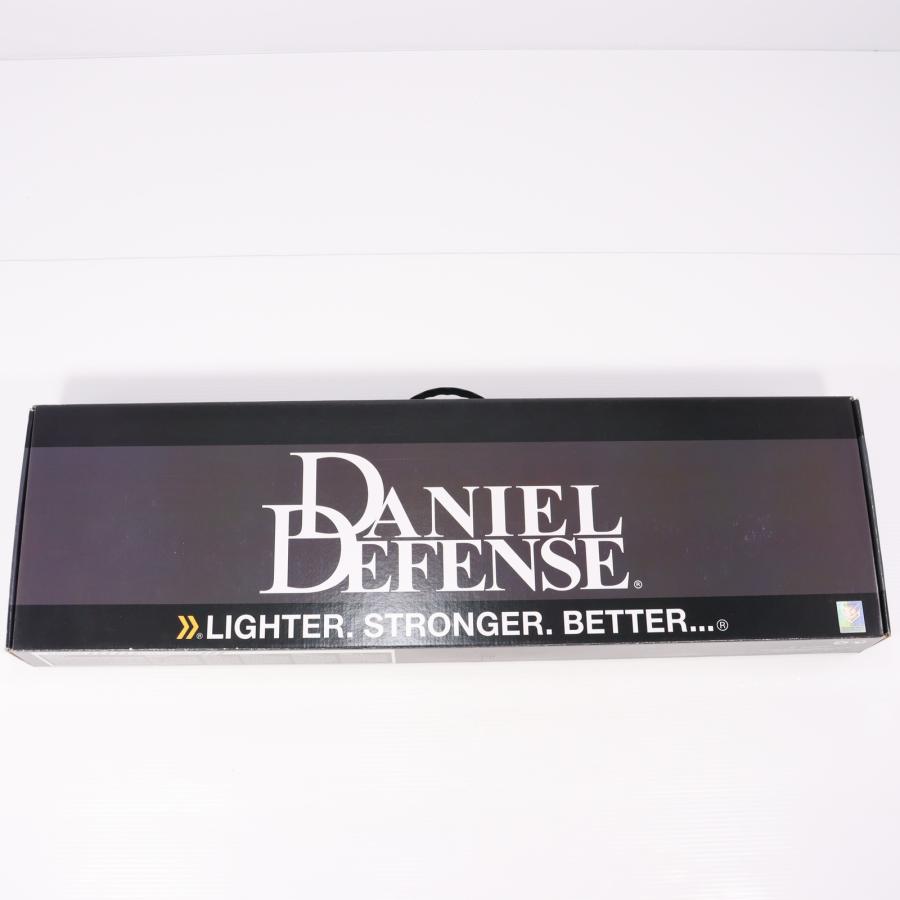 『新品即納』{MIL} KingArms(キングアームズ) ガスアサルトライフル Daniel Defense M4A1 GBB【JASG認定】 BK/DE)(EMG-GBB-02-BD) (18歳以上専用)(20220121)の画像