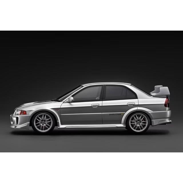 『予約安心出荷』{MDL} 1/18 Mitsubishi LANCER EVOLUTION V(ランサーエボリューション5)(CP9A) Silver ミニカー(IG4015) ignition model(2027年1月)_1
