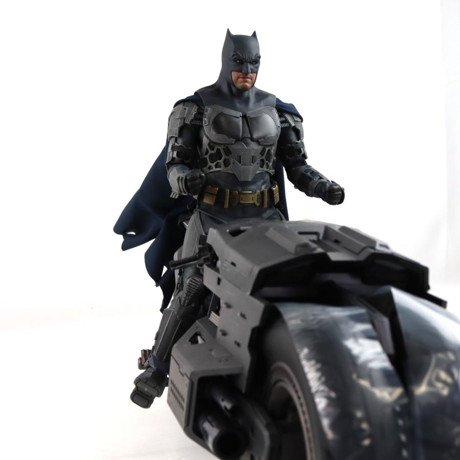 バットマン バイク フィギュア ゴ ド様 MAFEX バットポッド ダーク