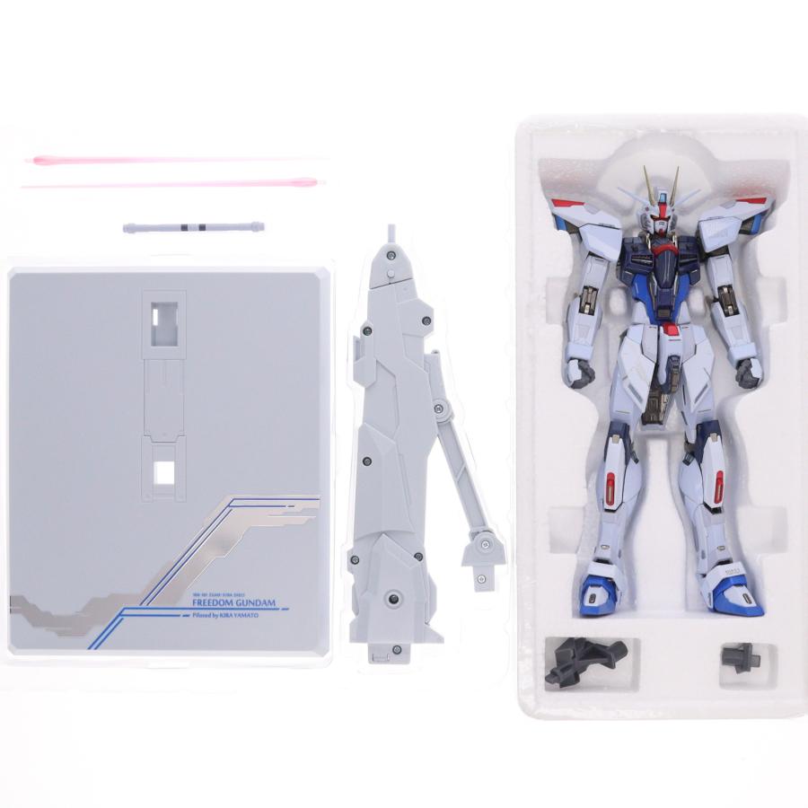 中古即納』{FIG} METAL BUILD フリーダムガンダム CONCEPT 2 SNOW