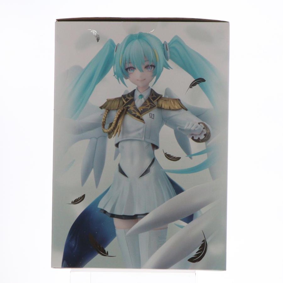 メガハウス 『中古即納』{FIG} Lucrea 初音ミク×ウイングガンダムゼロ