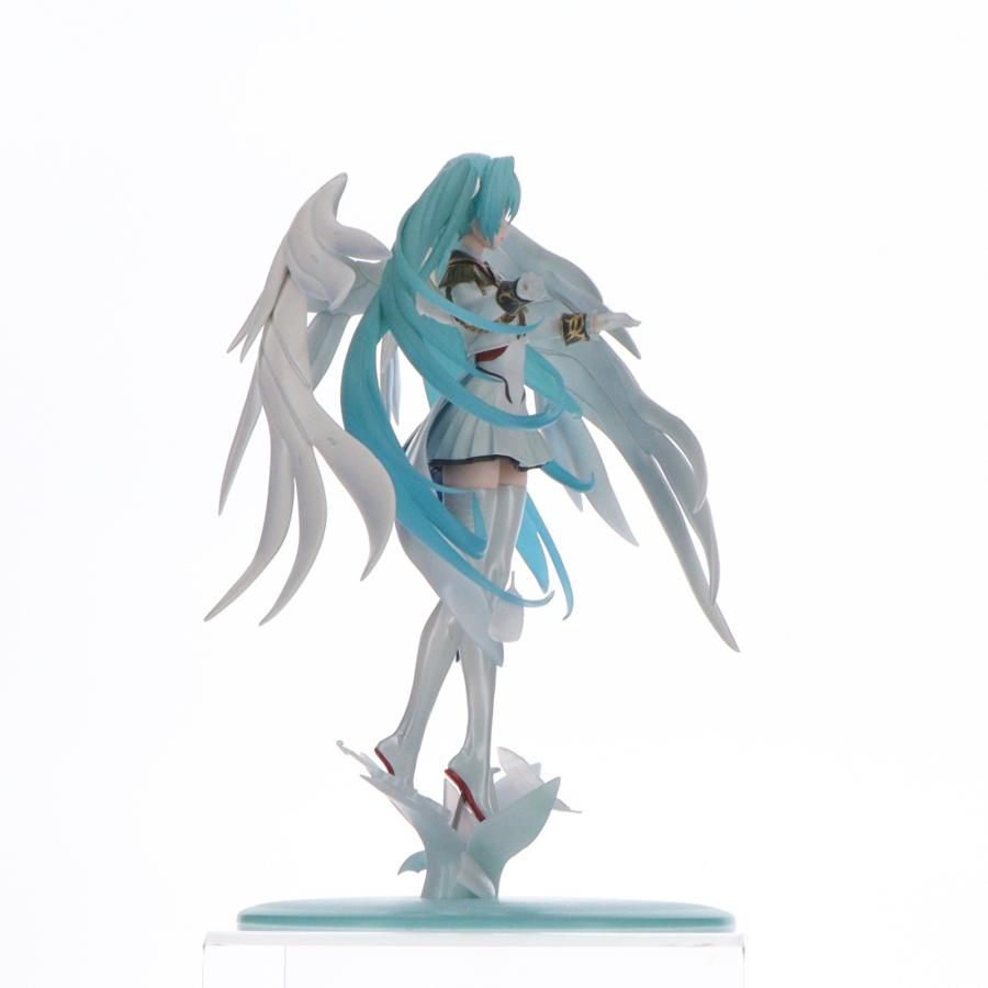 メガハウス 『中古即納』{FIG} Lucrea 初音ミク×ウイングガンダムゼロ