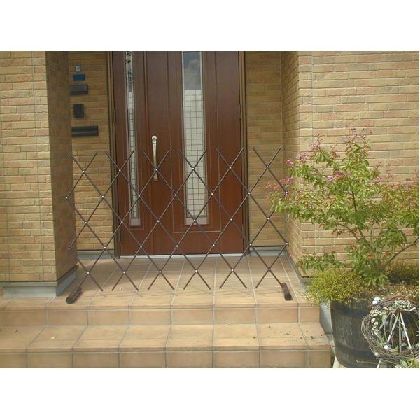 ✨美品✨ 伸縮式 簡易フェンス(仕切り/柵/ゲート) 〔使用可能幅200cm〕 スチール 日本製 〔防犯 事故防止 園芸 ガーデニング用品〕 【C1909787828】(10453円)