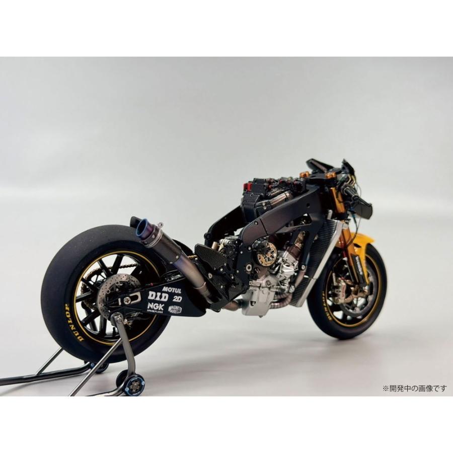 プラッツ 『新品』『お取り寄せ』{PTM} 1/12 ヤマハ YZR-M1 2007