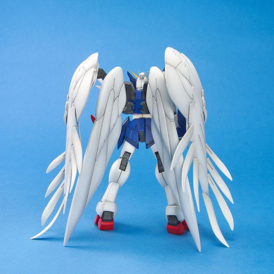 ガンダムWエンドレスワルツセット(組立済) 中古即納』{PTM} (再販) MG 1/100 XXXG-00W0 ウイングガンダムゼロ