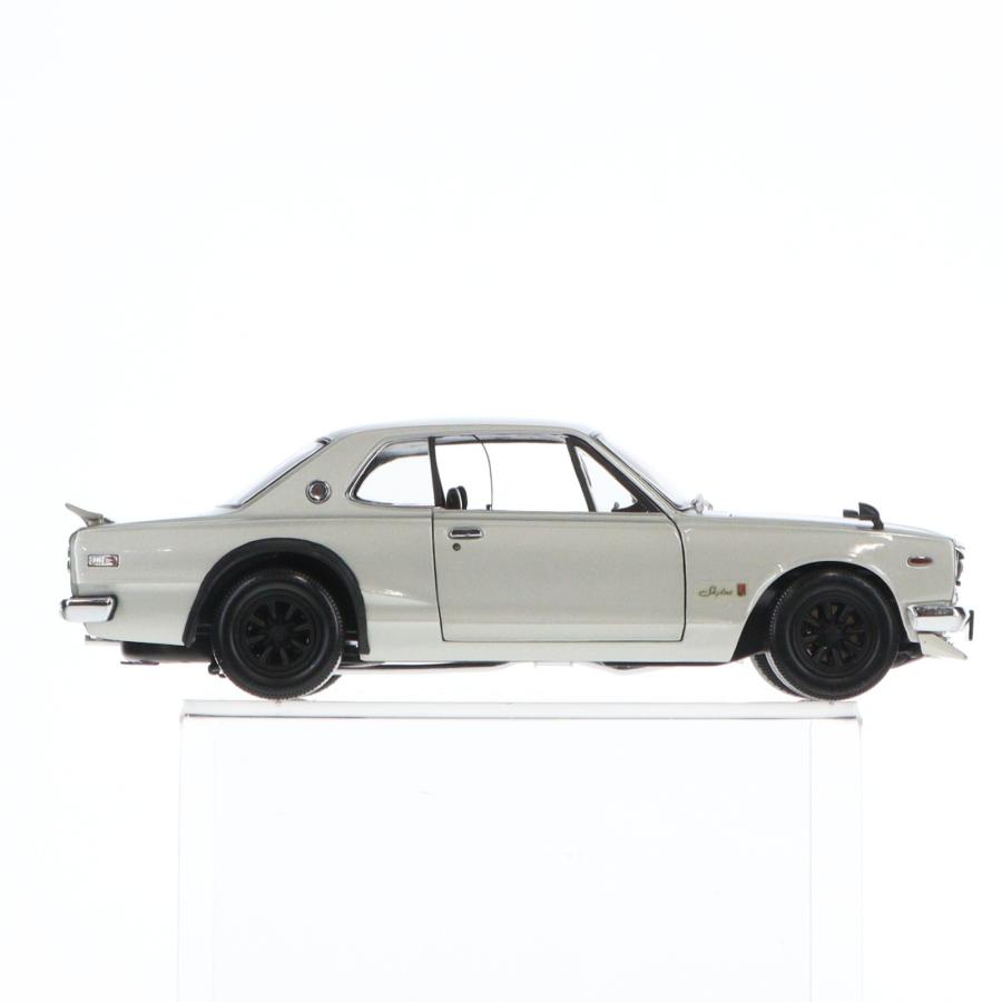 京商 『中古即納』{MDL} 1/18 NISSAN スカイライン 2000GT-R with F