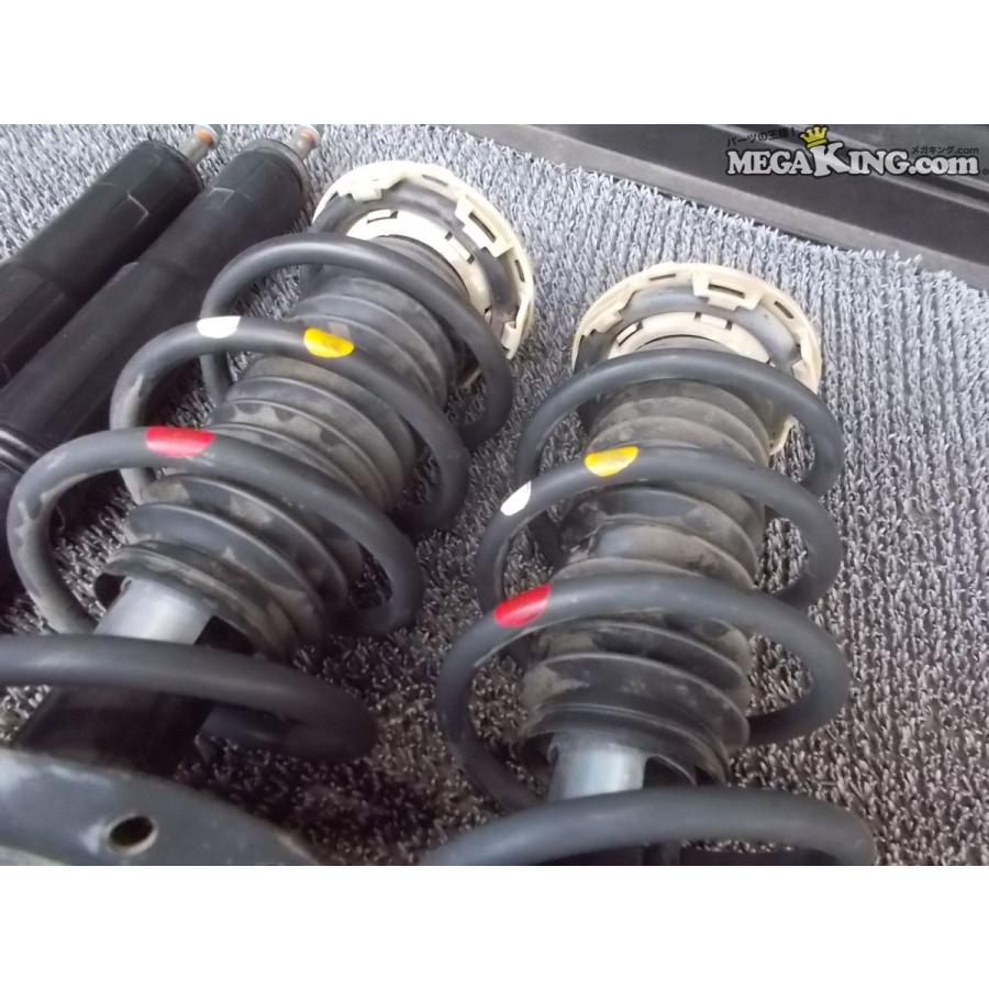 GE6 フィット 純正 ノーマル ショック&サスペンション アブソーバー 1