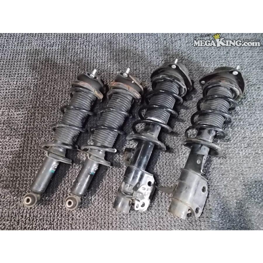 86 ZN6 後期純正サスペンション　新車外し　ZC6のBRZ NZ8型にも ZC6 BRZ 後期 純正 ノーマル ショック&サスペンション アブソーバー 1