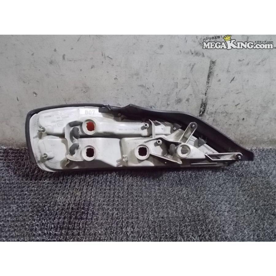 S15 シルビア 純正 ノーマル テールランプ ライト レンズ 右 運転席側