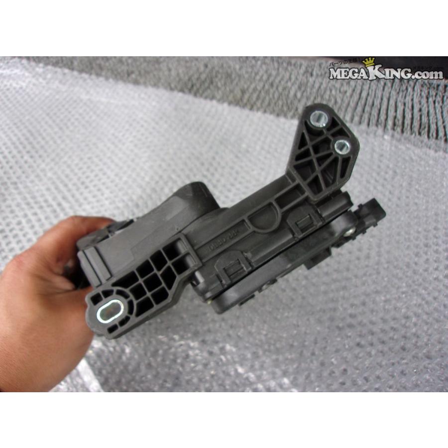 R35 GT-R GTR 純正 ノーマル アクセルペダル VR38DETT 18002 JF00A RHD