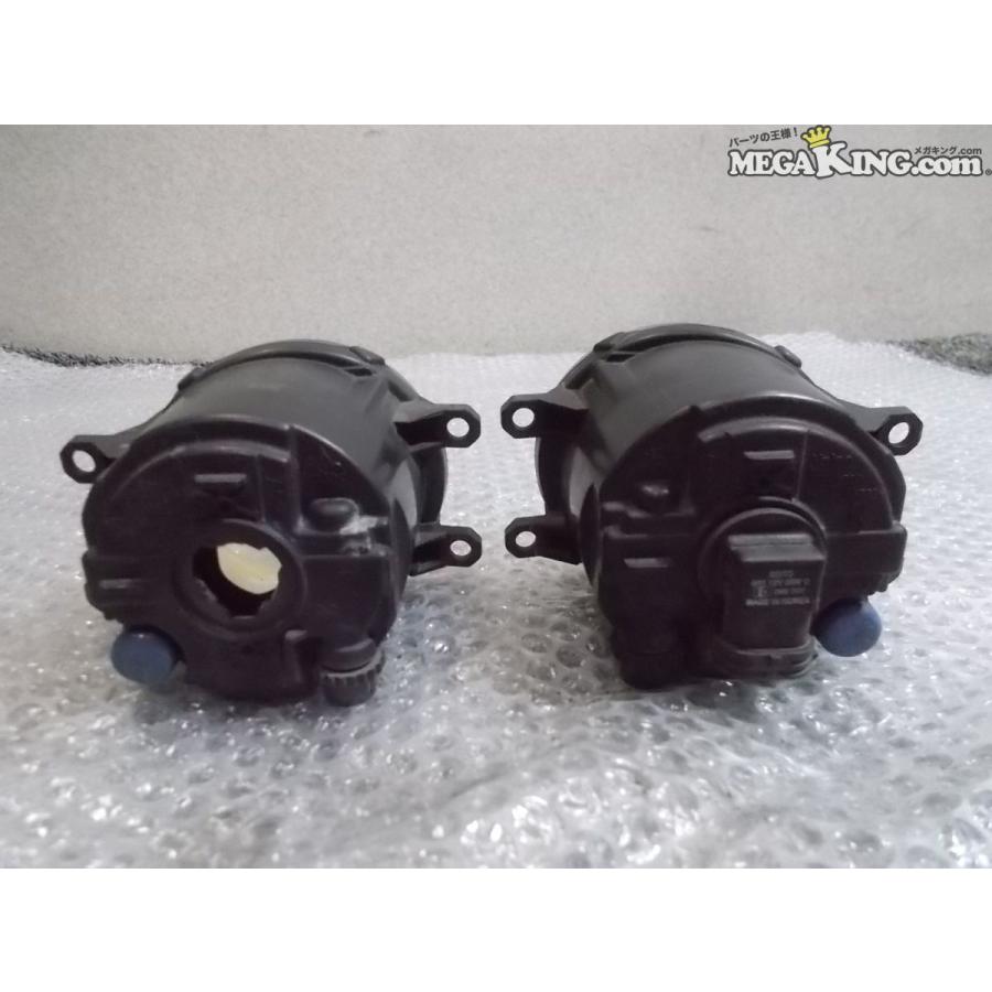 ZVW40W プリウスα 純正 ノーマル ハロゲン フォグランプ フォグライト