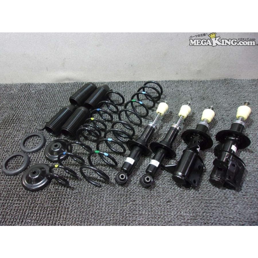 ☆新車外し☆ZN8 GR86 純正 ノーマル ショック&サスペンション ☆新車外し☆ZN8 GR86 純正 ノーマル ショック&サスペンション