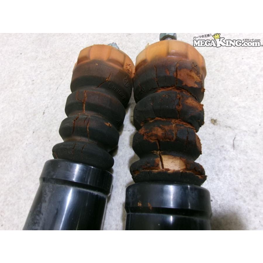 フォルクスワーゲン Touran トゥーラン 純正 SACHS ショック