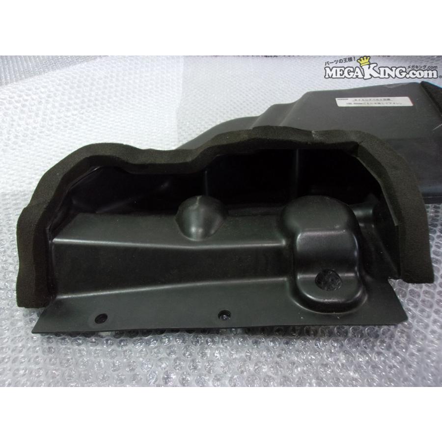 日産スカイラインGTR(bnr34)エアクリナーダクト純正品 BNR34 スカイライン GT-R GTR 純正 ノーマル エアクリダクト エア