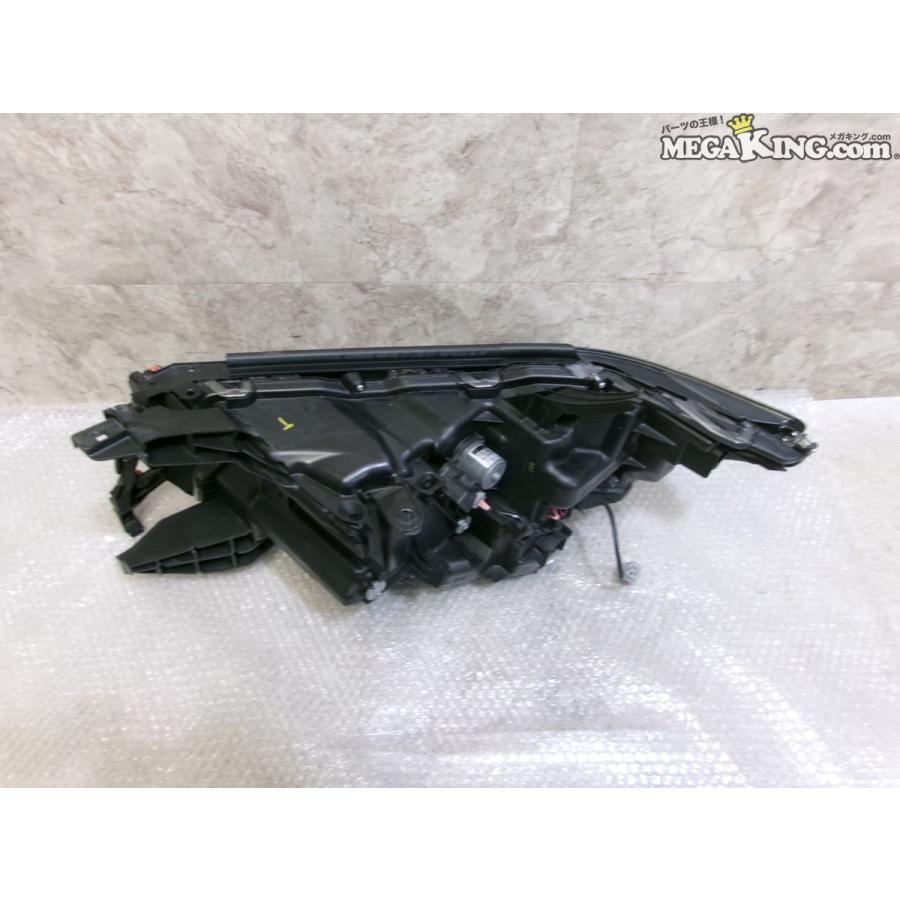 TRJ150W ランドクルーザー プラド 後期 純正 ノーマル LED ヘッド