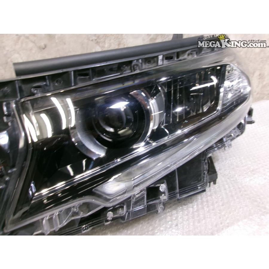 ランドクルーザープラドTRJ150 後期　純正ヘッドライト 左右セット TRJ150W ランドクルーザー プラド 後期 純正 ノーマル LED ヘッド