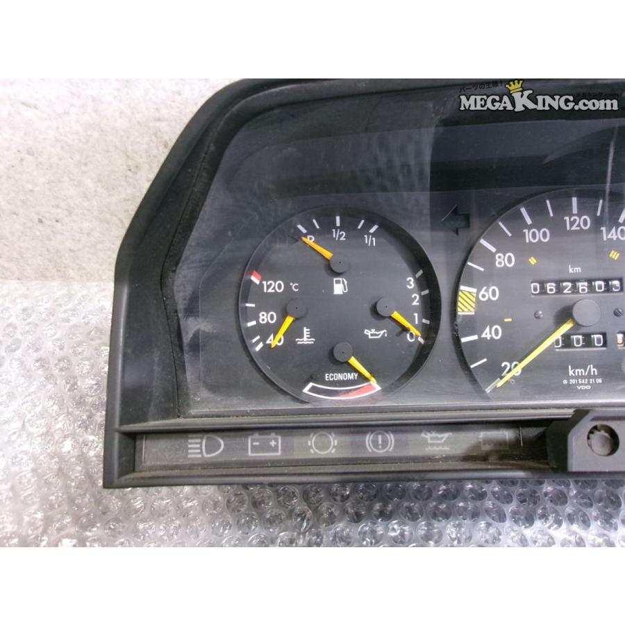 ベンツ W201 190E 純正 ノーマル スピードメーター タコメーター