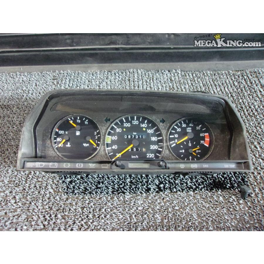 ベンツ W201 190E 純正 ノーマル スピードメーター タコメーター