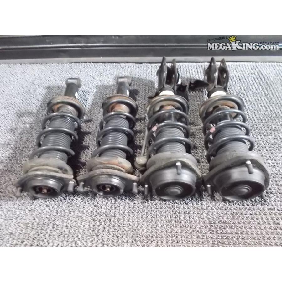 86 ZN6 ハチロク 純正 ショック&サスペンション アブソーバー 1 86 ZN6 ハチロク 純正 ショック&サスペンション アブソーバー 1