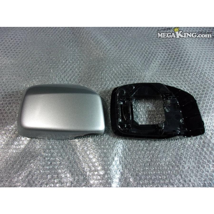 車種不明 ダイハツ 純正 ドアミラーカバー サイドミラーカバー 右 