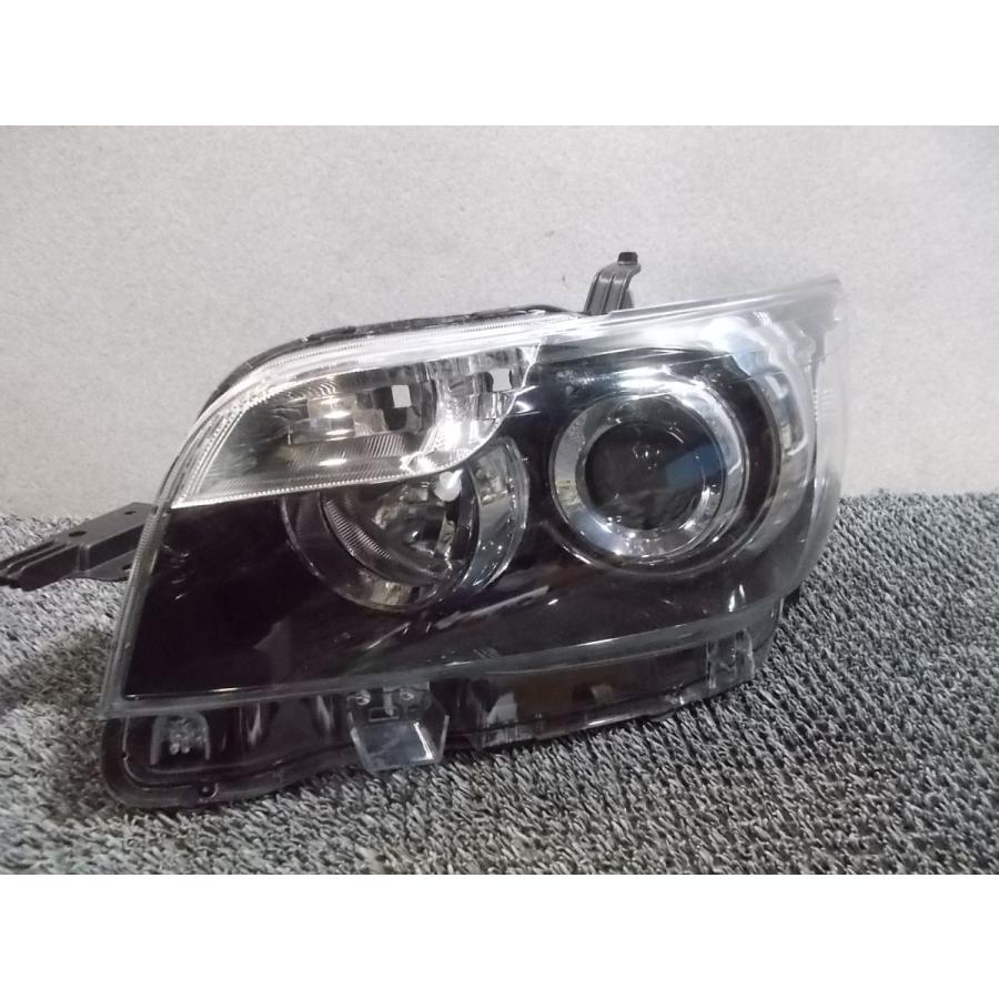 ☆激安!☆NZE151 カローラ ルミオン 純正 ノーマル HID キセノン 