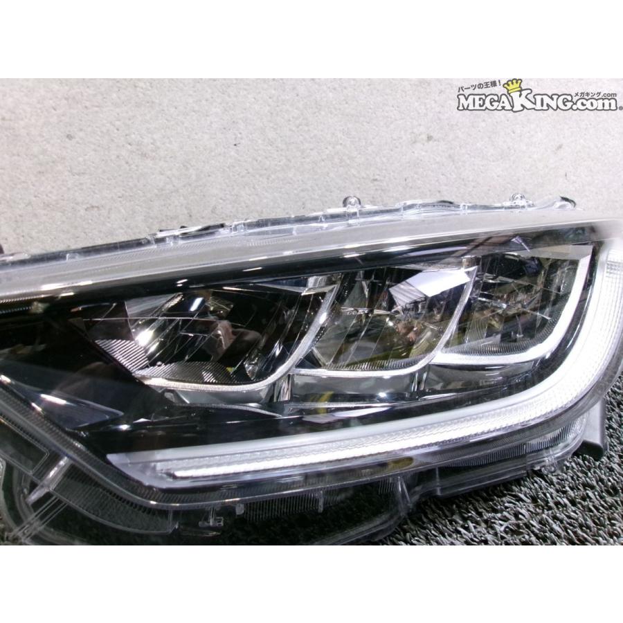 MXPA10 ヤリス 純正 ノーマル LED ヘッドライト ヘッドランプ 左 助手 