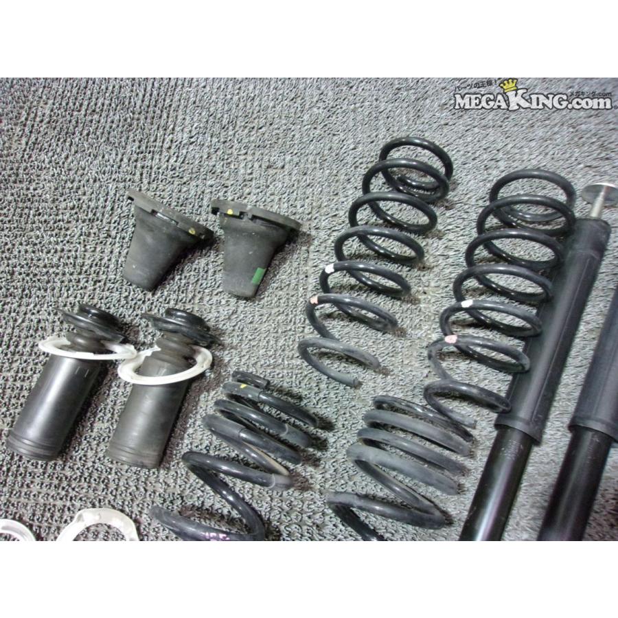 HONDA ホンダ JJ1 N-VAN 純正 サスペンションキット サスセット ショックアブソーバー スプリング 1台分 51610-TXA-J030-M1 51620-TXA-J030-M1 52610-TXA-J010-M1 JJ1 N-VAN Nバン 純正 SHOWA ショック&サスペンション 1台分 51610-TXA