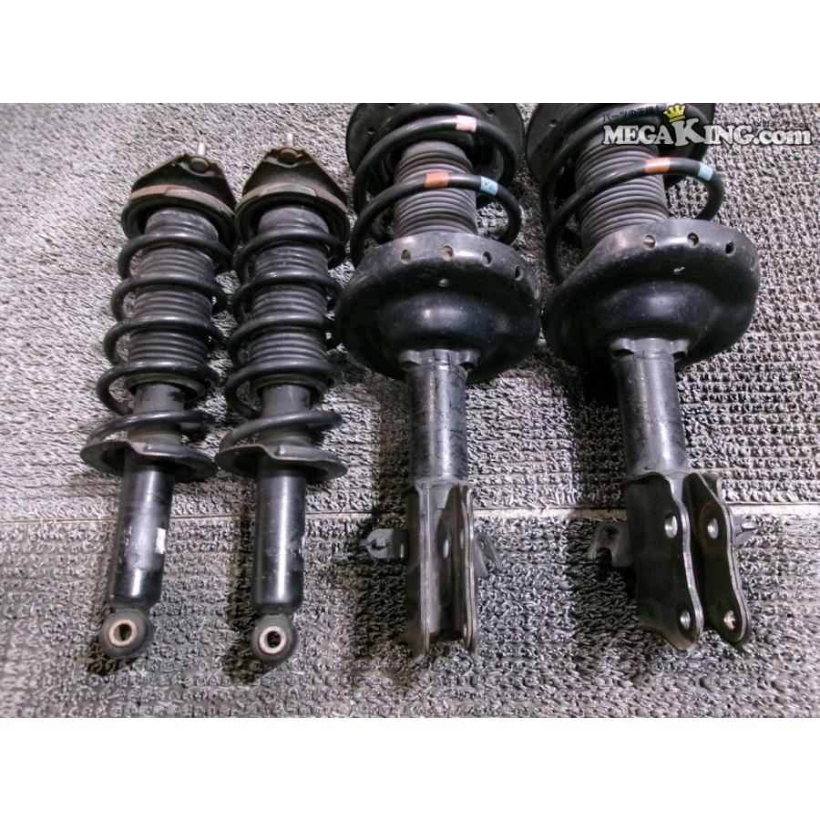 GP7 インプレッサ スポーツ 純正 ノーマル ショック&サスペンション 1