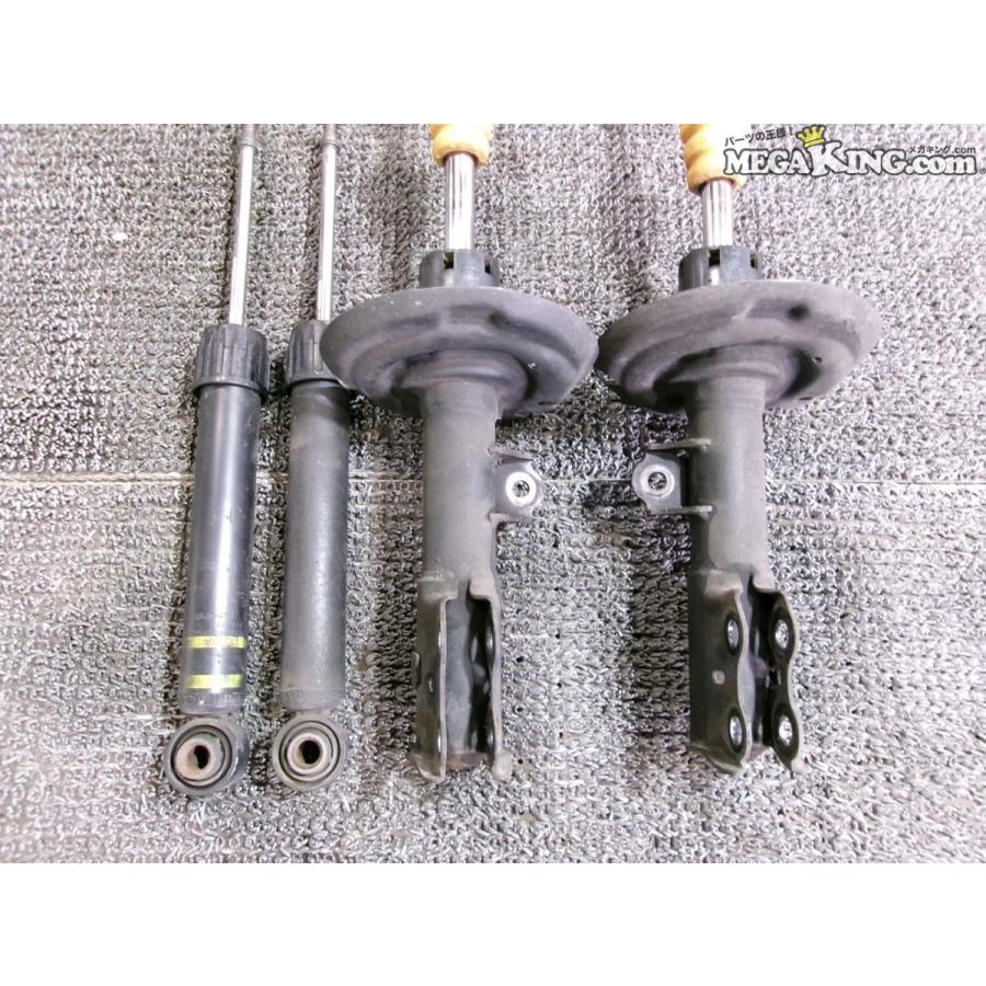 ZVW50 プリウス Sセーフティ 前期 純正 ノーマル ショック