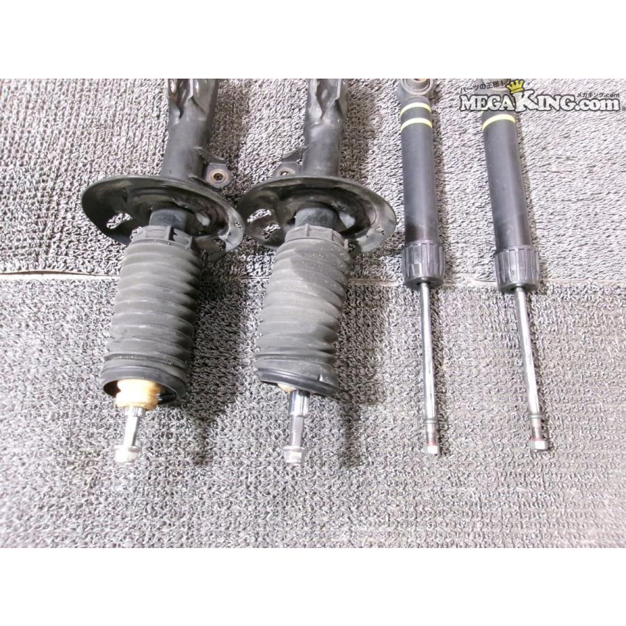 売り切り【美品】ZVW50 プリウス 純正ショック4本 ZVW50 50系 プリウス 純正 ショック&サスペンション アブソーバー 1台