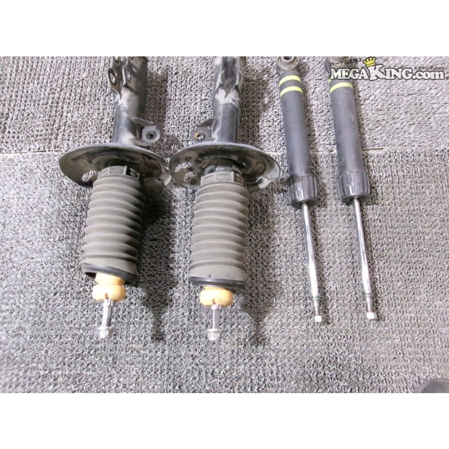 H29年 ZVW50 プリウス 前期 純正 ショック&サスペンション 走行約6万km