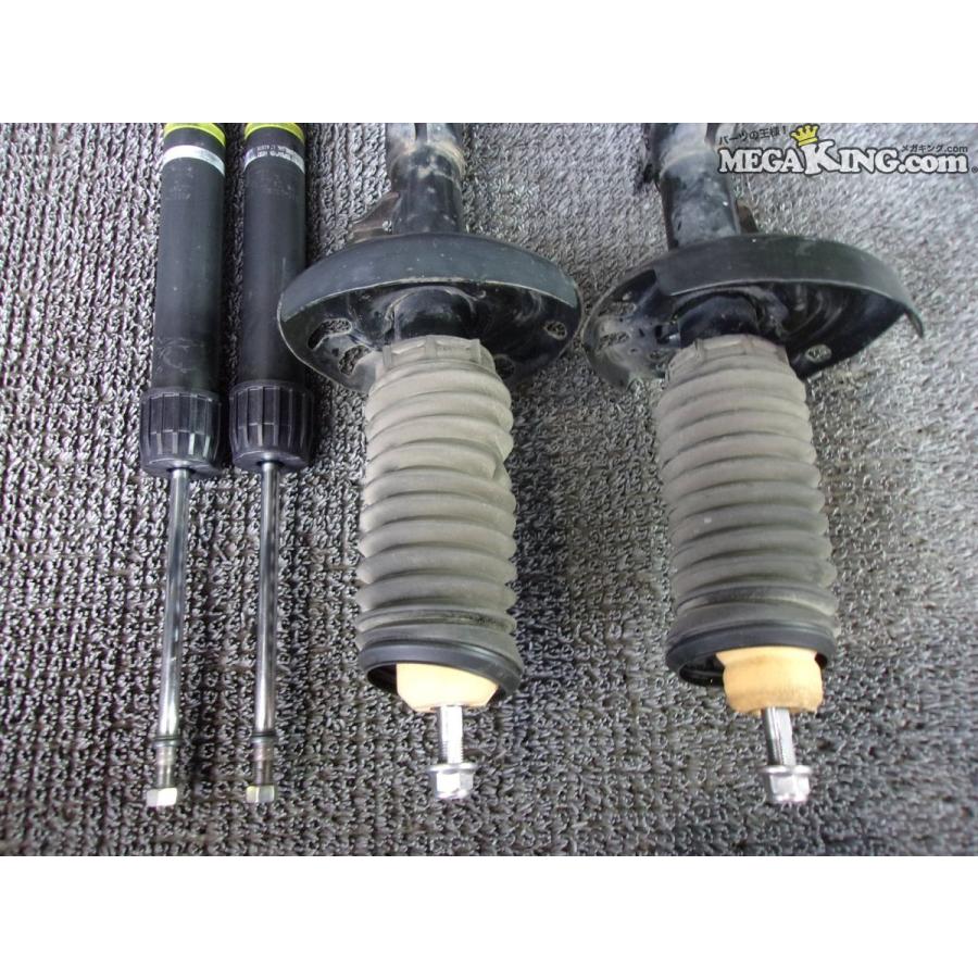 令和2年2月 ZVW51 50系 プリウス S 後期 純正 ノーマル ショック 