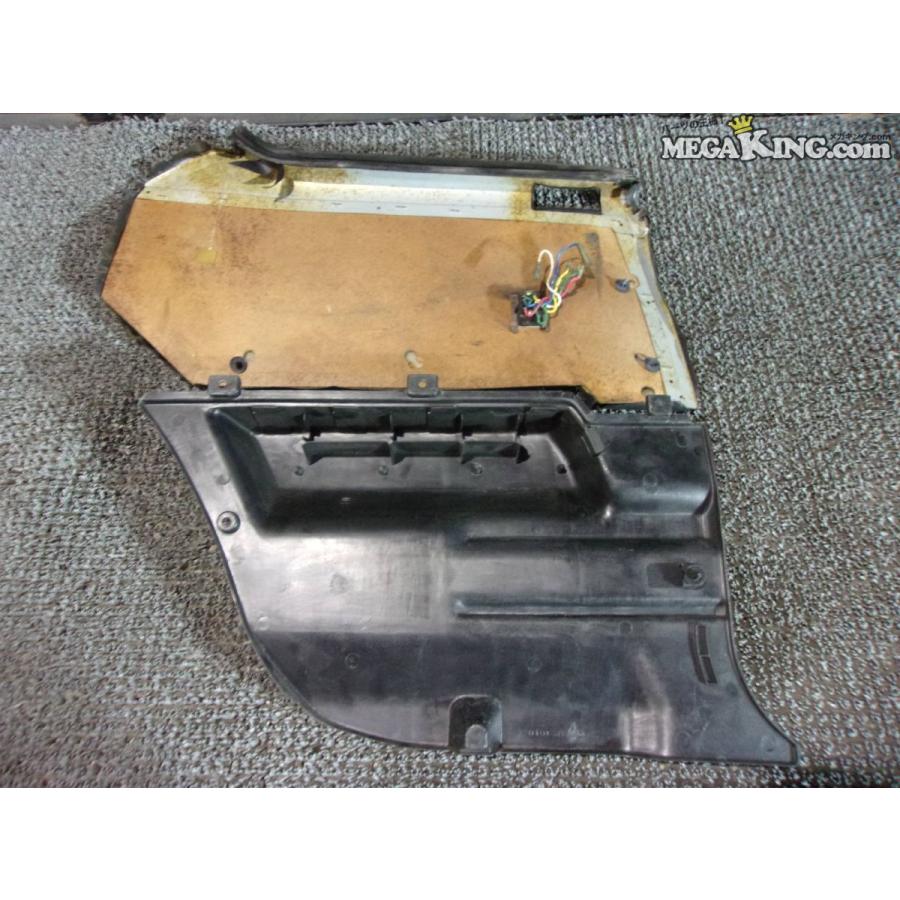 GC211 スカイライン ジャパン 2ドア 後期 純正 ノーマル フロント ドア