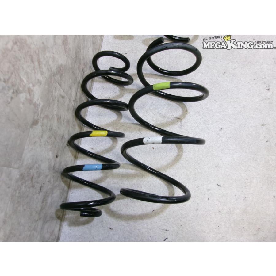 H28.6 ZVW50 プリウス 前期 純正 ノーマル ショック&サスペンション