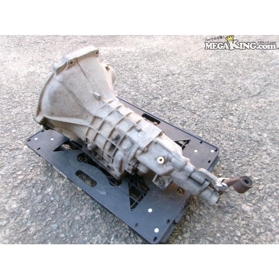 510 ブルーバード 純正 ノーマル 4速 4MT ミッション 走行距離不明