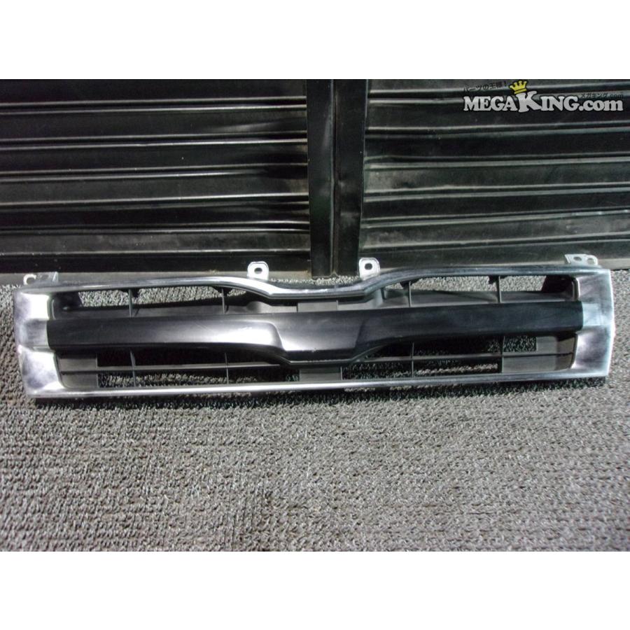 ハイエース 200系 3型 ナロー 標準 純正 ノーマル フロントグリル