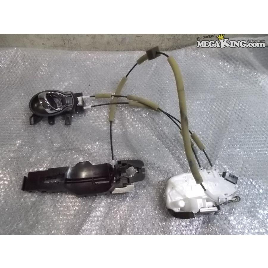 ★激安!★E12 ノート 純正 ノーマル ドアロックアクチュエーター インナーハンドル 右 リア ? 分かる方 / Q10749 Q10